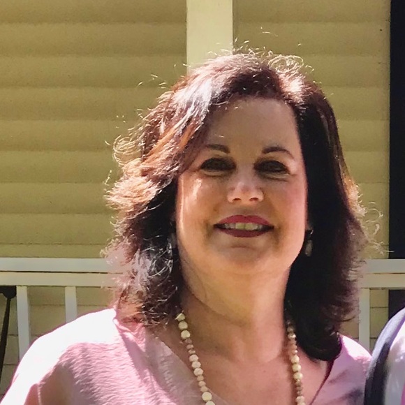 Meet your Posher, Roxanne - Picture 1 of 1